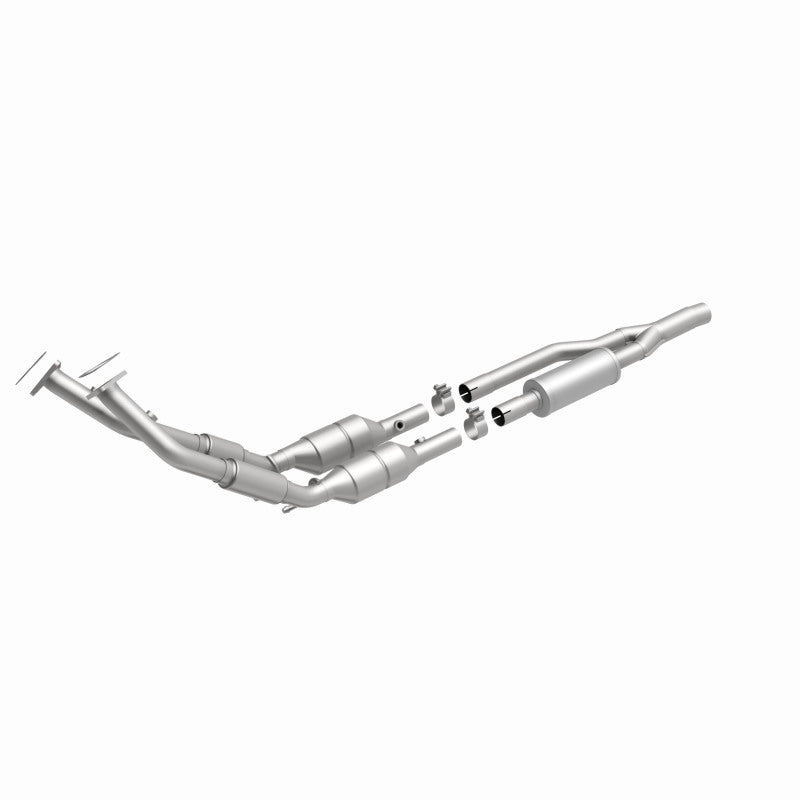 MagnaFlow Audi TT Quattro OEM Grade Federal / EPA Compliant Direct-Fit Catalytic Converter 49716 360 Degree Image Set
