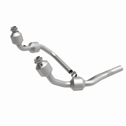 MagnaFlow Jeep Wrangler California Grade CARB Compliant Direct-Fit Catalytic Converter 5582689 360 Degree Image Set