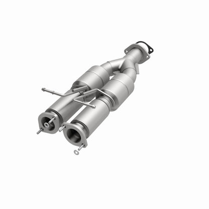 MagnaFlow Volvo XC90 OEM Grade Federal / EPA Compliant Direct-Fit Catalytic Converter 51850 360 Degree Image Set