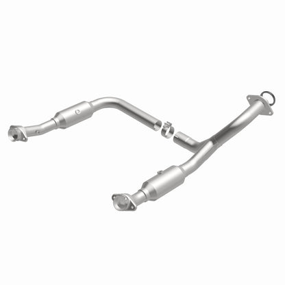MagnaFlow California Grade CARB Compliant Direct-Fit Catalytic Converter 5451672 360 Degree Image Set