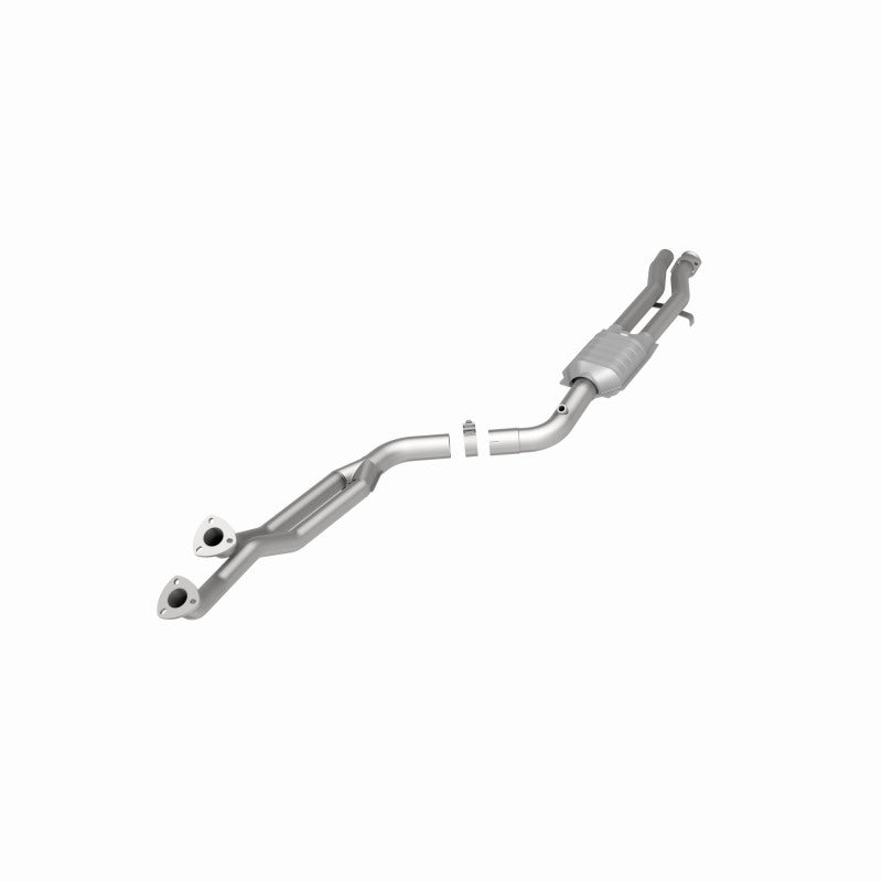 MagnaFlow BMW Standard Grade Federal / EPA Compliant Direct-Fit Catalytic Converter 23802 360 Degree Image Set