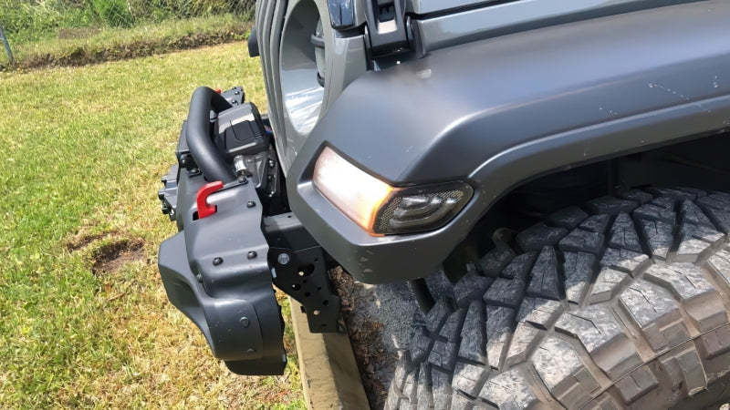 ORACLE Lighting Oracle Jeep Wrangler JL Smoked Lens LED Front Sidemarkers 5853-504 5853-504 Photo - lifestyle view