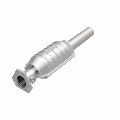 MagnaFlow Volkswagen Standard Grade Federal / EPA Compliant Direct-Fit Catalytic Converter 22917 360 Degree Image Set