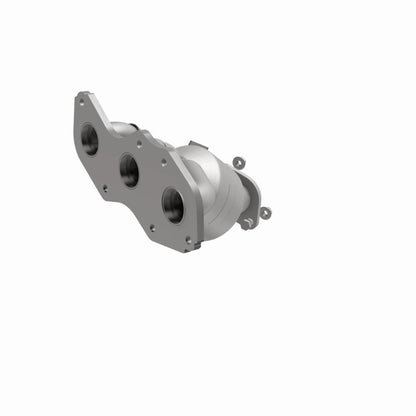 MagnaFlow Toyota RAV4 California Grade CARB Compliant Manifold Catalytic Converter 5582820 360 Degree Image Set