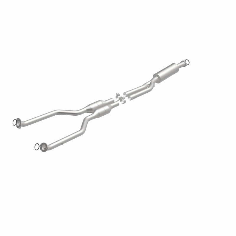 MagnaFlow Lexus GS350 OEM Grade Federal / EPA Compliant Direct-Fit Catalytic Converter 51315 360 Degree Image Set