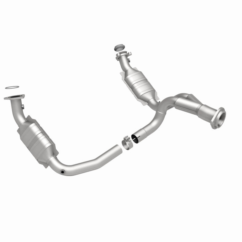 MagnaFlow OEM Grade Federal / EPA Compliant Direct-Fit Catalytic Converter 49631 360 Degree Image Set