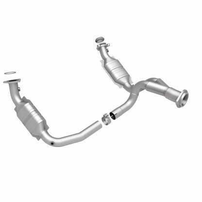 MagnaFlow OEM Grade Federal / EPA Compliant Direct-Fit Catalytic Converter 49631 360 Degree Image Set
