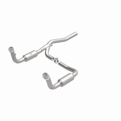 MagnaFlow California Grade CARB Compliant Direct-Fit Catalytic Converter 5551187 360 Degree Image Set