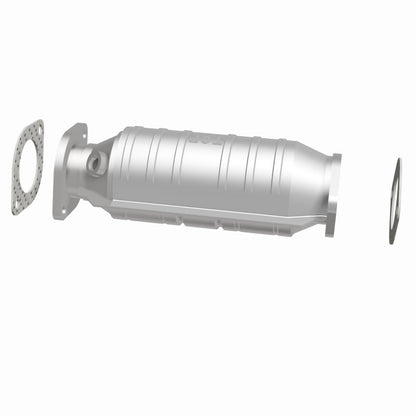 MagnaFlow Nissan HM Grade Federal / EPA Compliant Direct-Fit Catalytic Converter 23706 360 Degree Image Set