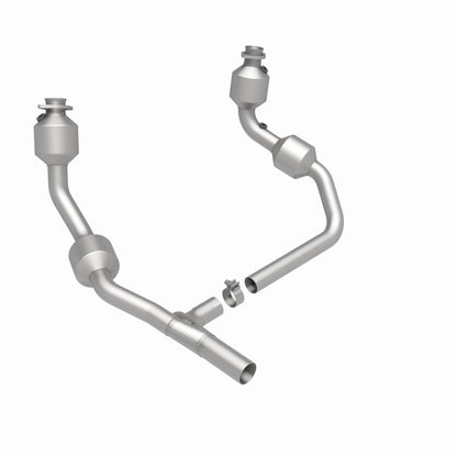 MagnaFlow Jeep Wrangler OEM Grade Federal / EPA Compliant Direct-Fit Catalytic Converter 49689 360 Degree Image Set
