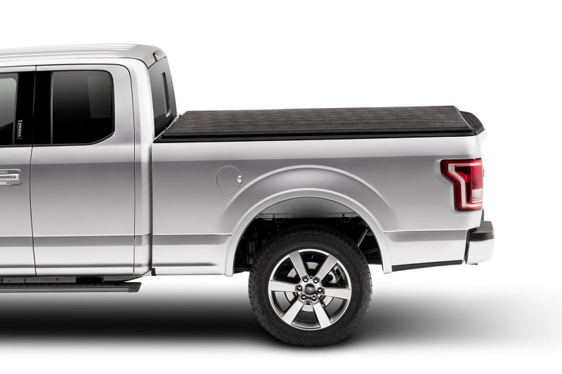 Extang Ford Super Duty Short Bed (6 1/2 ft) 99-16 92720 Photo - Mounted