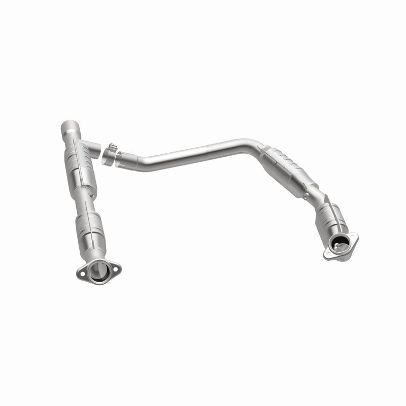 MagnaFlow Ford HM Grade Federal / EPA Compliant Direct-Fit Catalytic Converter 93167 360 Degree Image Set