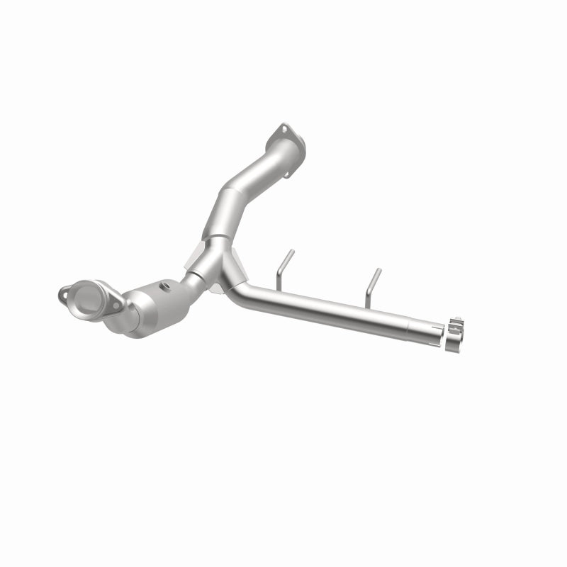 Magnaflow 15-17 Ford F-150 3.5L Direct Fit Converter 5551469 5551469 360 Degree Image Set