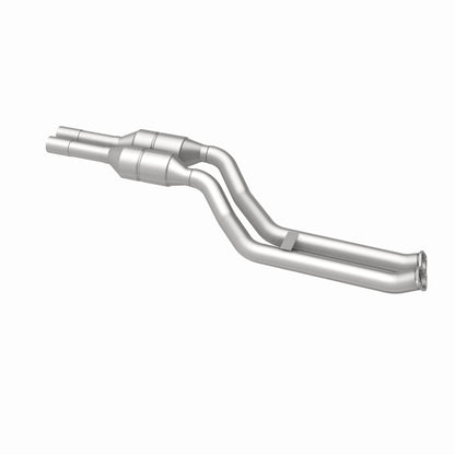 MagnaFlow BMW HM Grade Federal / EPA Compliant Direct-Fit Catalytic Converter 24510 360 Degree Image Set