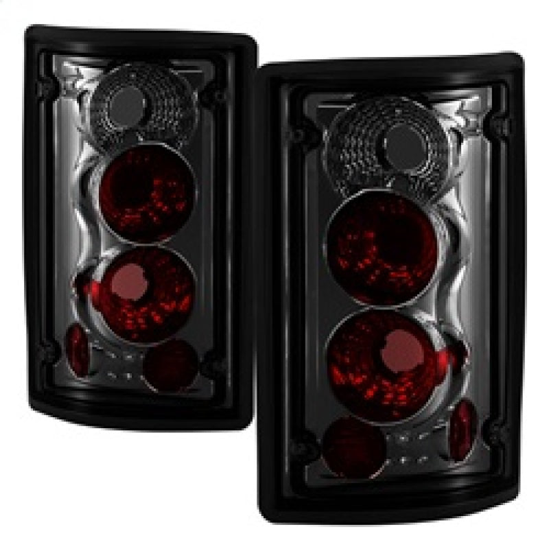 Spyder Ford Excursion 00-06/Econoline 150/250/350/450/550 95-06 Euro Tail Lights Smk ALT-YD-FEC00-SM 5002945 5002945 Photo - Primary