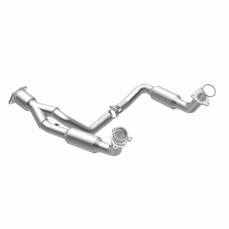 MagnaFlow California Grade CARB Compliant Direct-Fit Catalytic Converter 5451650 360 Degree Image Set