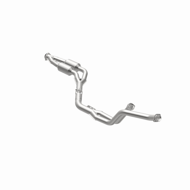 MagnaFlow Mercedes-Benz HM Grade Federal / EPA Compliant Direct-Fit Catalytic Converter 23580 360 Degree Image Set
