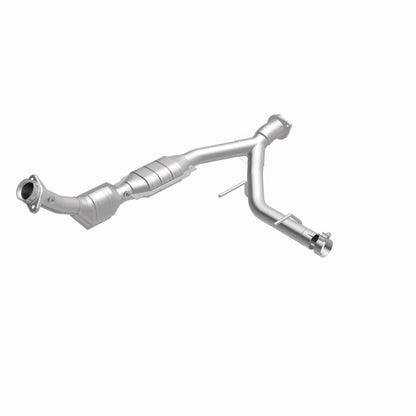 MagnaFlow Ford Expedition HM Grade Federal / EPA Compliant Direct-Fit Catalytic Converter 24414 360 Degree Image Set