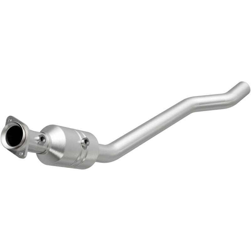 MagnaFlow OEM Grade Federal / EPA Compliant Direct-Fit Catalytic Converter 49739 Photo - Primary