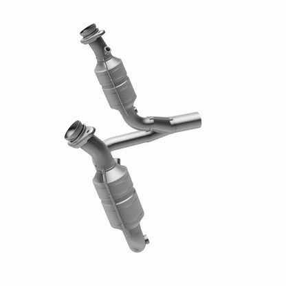MagnaFlow Dodge Durango HM Grade Federal / EPA Compliant Direct-Fit Catalytic Converter 24770 360 Degree Image Set