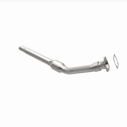 MagnaFlow Volkswagen Standard Grade Federal / EPA Compliant Direct-Fit Catalytic Converter 16426 360 Degree Image Set