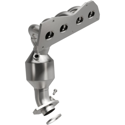 MagnaFlow Toyota RAV4 California Grade CARB Compliant Manifold Catalytic Converter 5582327 Photo - Primary
