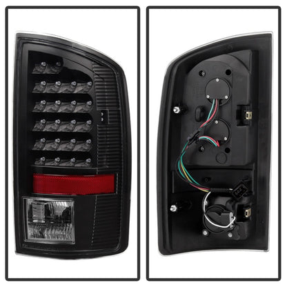 SPYDER Xtune Dodge Ram 02-06 1500 / Ram 2500/3500 03-06 LED Tail Light Black ALT-JH-DR02-LED-BK 5072979 5072979 Photo - Unmounted