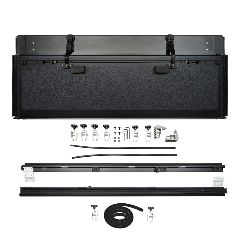 Westin 19-22 Chevrolet/GMC Silverado/Sierra 5ft. 8in. Bed Hard Tri-Fold Tonneau Cover - Black 19-43995 19-43995 Photo - Unmounted