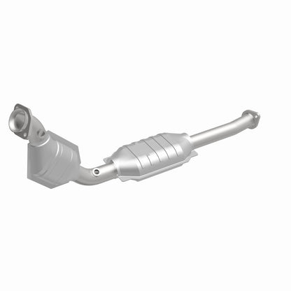 MagnaFlow OEM Grade Federal / EPA Compliant Direct-Fit Catalytic Converter 49058 360 Degree Image Set