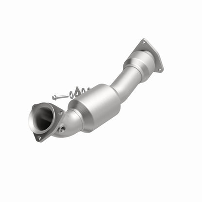 MagnaFlow Volkswagen Touareg OEM Grade Federal / EPA Compliant Direct-Fit Catalytic Converter 51152 360 Degree Image Set