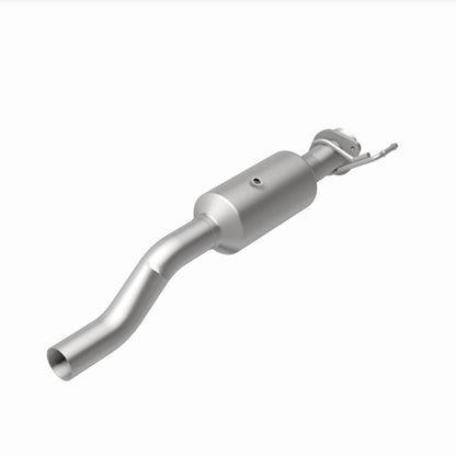 Magnaflow 20-22 Ford F-350 Super Duty V8 7.3L Rear Underbody Direct Fit Catalytic Converter 280440 280440 360 Degree Image Set