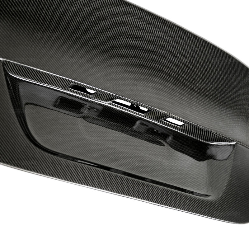 Seibon CSL Carbon Fiber Trunk/Hatch Bmw 5 Series (E60) 2004-2010 TL0407BMWE60-C User 7