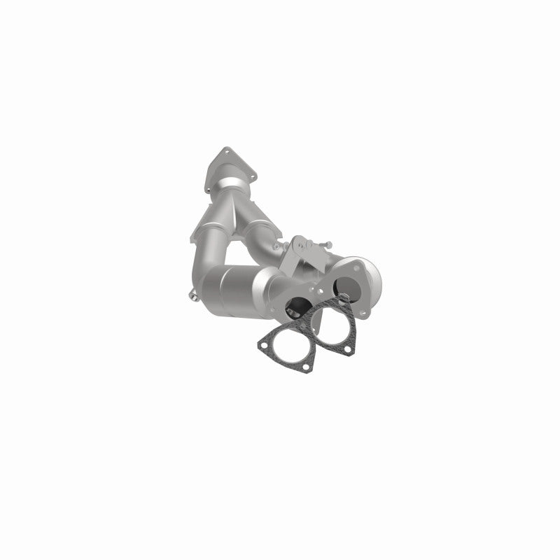 MagnaFlow OEM Grade Federal / EPA Compliant Direct-Fit Catalytic Converter 51499 360 Degree Image Set