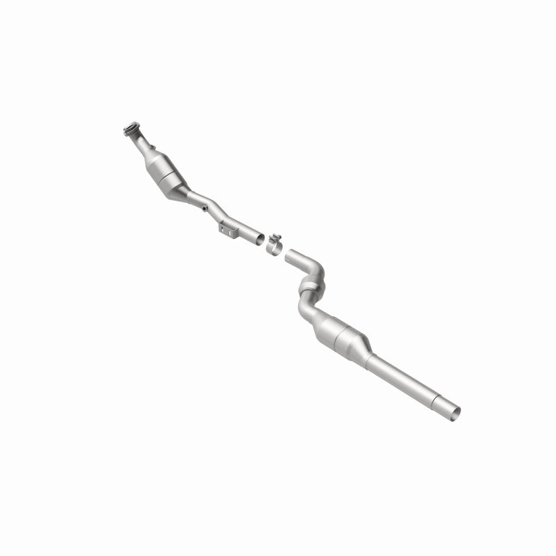 MagnaFlow Mercedes-Benz E320 California Grade CARB Compliant Direct-Fit Catalytic Converter 454041 360 Degree Image Set