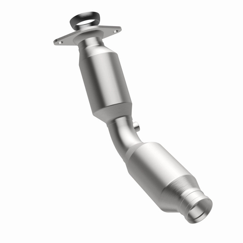 MagnaFlow OEM Grade Federal / EPA Compliant Direct-Fit Catalytic Converter 52456 360 Degree Image Set