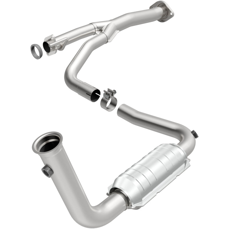 MagnaFlow Jeep Liberty OEM Grade Federal / EPA Compliant Direct-Fit Catalytic Converter 49582 Photo - Primary