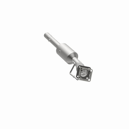 Magnaflow 05-14 Volkswagen Jetta 2.5L Direct Fit Cat Converter 5661990 5661990 360 Degree Image Set