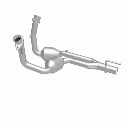 MagnaFlow Jeep Grand Cherokee HM Grade Federal / EPA Compliant Direct-Fit Catalytic Converter 23178 360 Degree Image Set