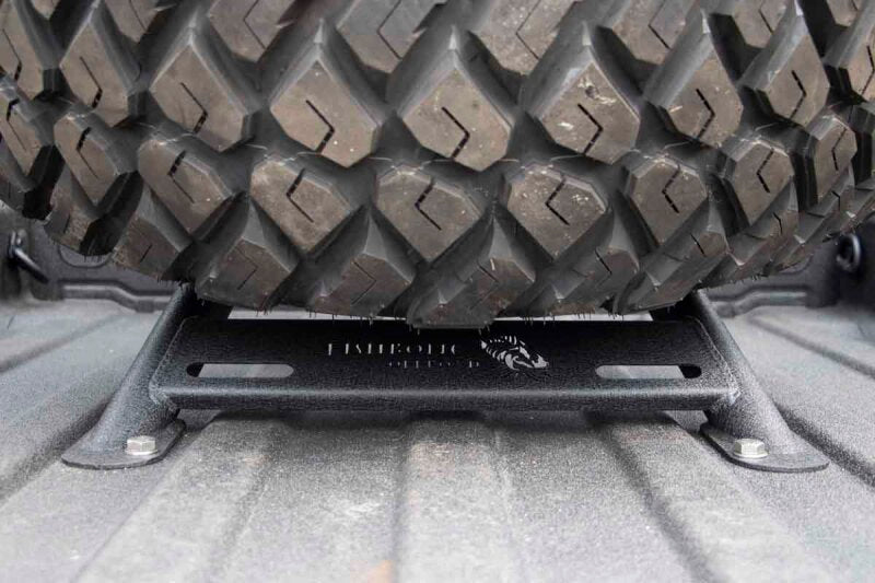 Fishbone Offroad 2020+ Jeep Gladiator JT In-Bed Tire Carrier FB21213 FB21213 Photo - lifestyle view