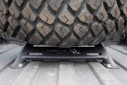 Fishbone Offroad 2020+ Jeep Gladiator JT In-Bed Tire Carrier FB21213 FB21213 Photo - lifestyle view