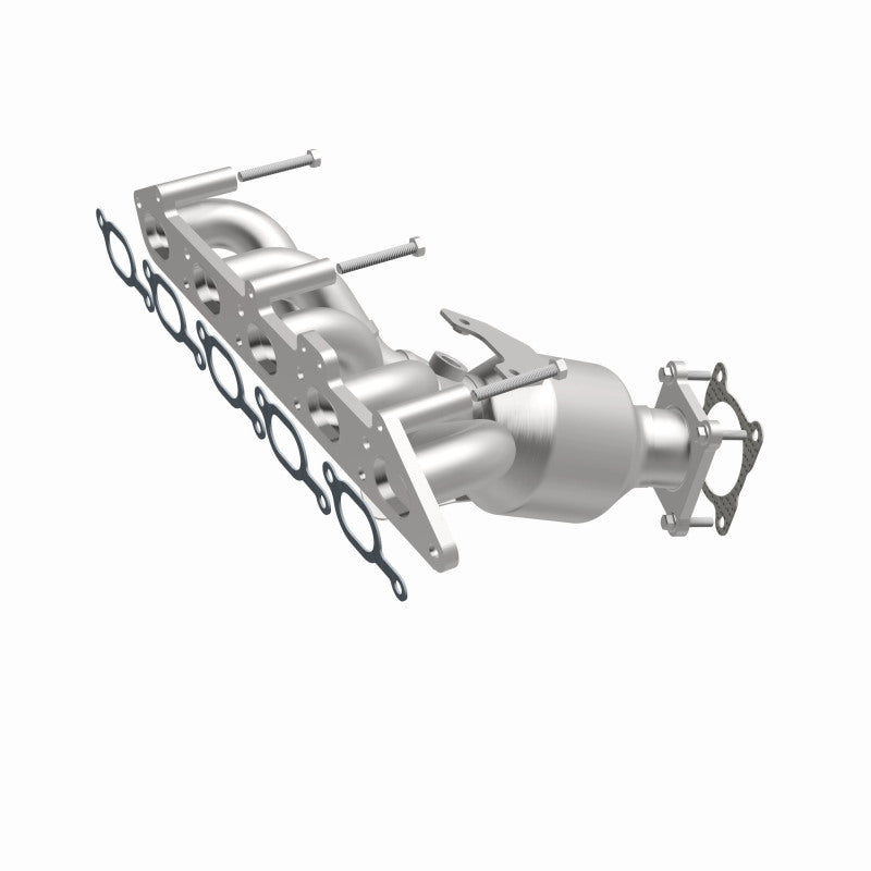 Magnaflow 01-05 Volvo S60/V70 2.4L Direct Fit Converter 22-138 22-138 360 Degree Image Set