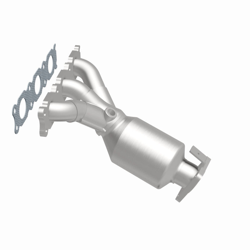 MagnaFlow Volvo XC90 OEM Grade Federal / EPA Compliant Manifold Catalytic Converter 52130 360 Degree Image Set