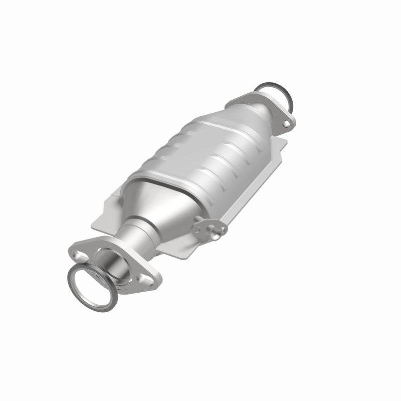 MagnaFlow Toyota Standard Grade Federal / EPA Compliant Direct-Fit Catalytic Converter 23889 360 Degree Image Set