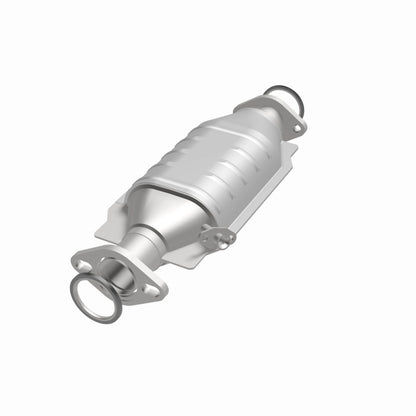 MagnaFlow Toyota Standard Grade Federal / EPA Compliant Direct-Fit Catalytic Converter 23889 360 Degree Image Set
