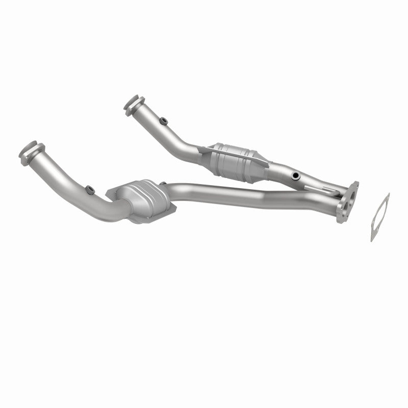 MagnaFlow HM Grade Federal / EPA Compliant Direct-Fit Catalytic Converter 24470 360 Degree Image Set