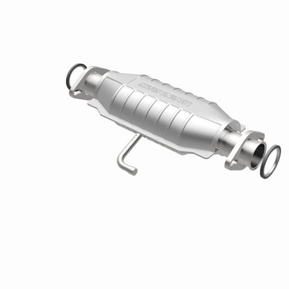 MagnaFlow California Grade CARB Compliant Direct-Fit Catalytic Converter 3322893 360 Degree Image Set
