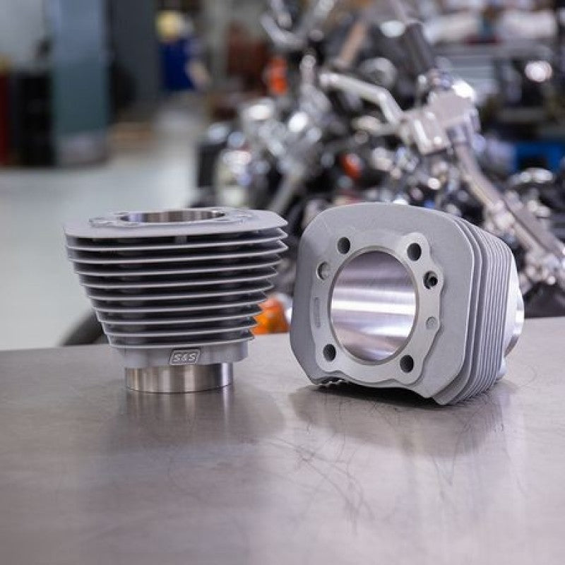 S&S Cycle 86-21 Sportster Models 1250cc 3 9/16in Bore Cylinder Set - Silver 910-0693 910-0693 Photo - Primary