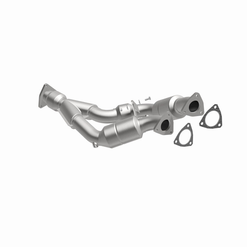 MagnaFlow OEM Grade Federal / EPA Compliant Direct-Fit Catalytic Converter 51499 360 Degree Image Set