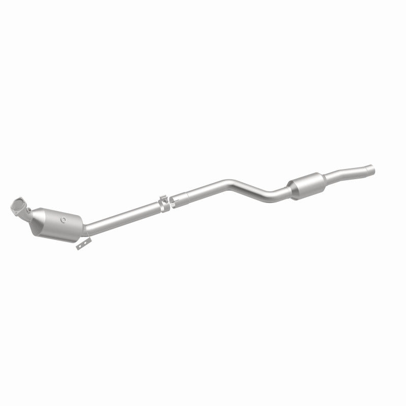 Magnaflow 2011 C300 V6 3 OEM Underbody Direct Fit Converter 21-437 21-437 360 Degree Image Set