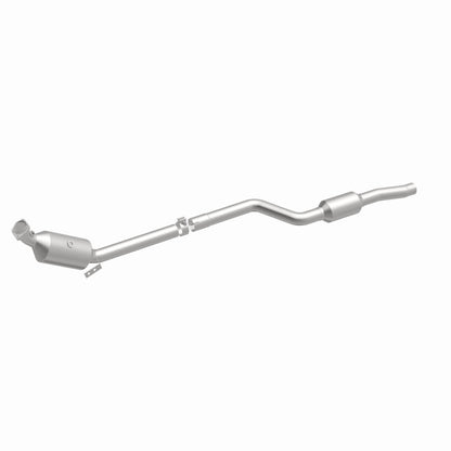 Magnaflow 2011 C300 V6 3 OEM Underbody Direct Fit Converter 21-437 21-437 360 Degree Image Set